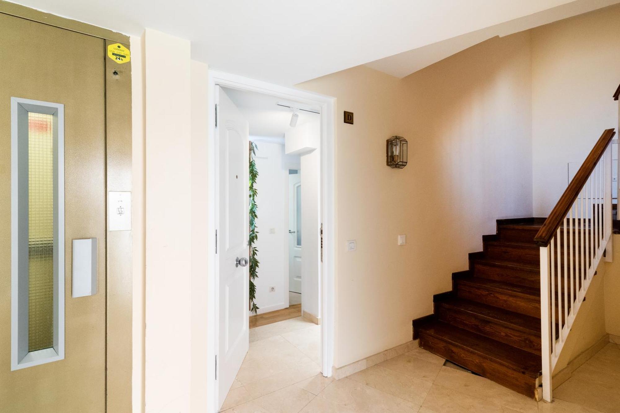 Moderno Apartamento En Granada Centro المظهر الخارجي الصورة