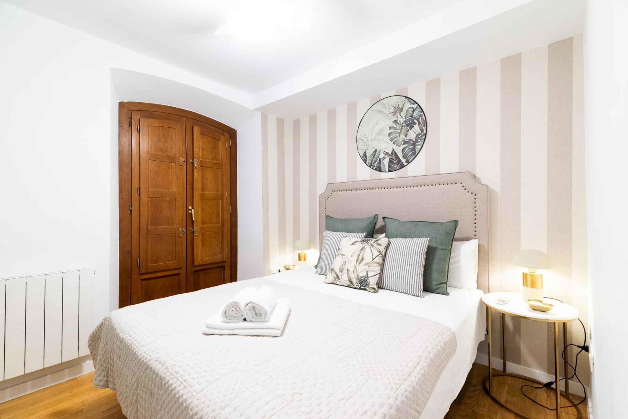 Moderno Apartamento En Granada Centro المظهر الخارجي الصورة